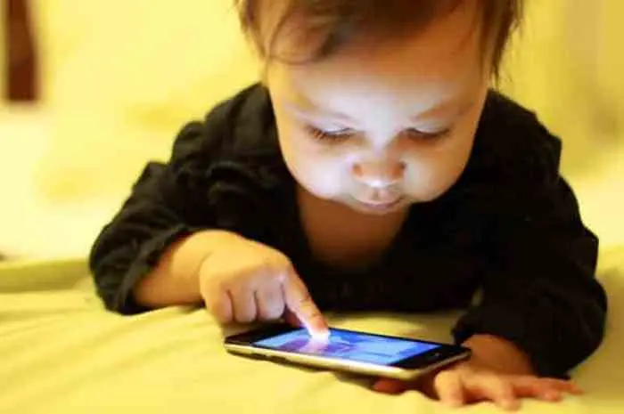 The Essential Reasons Why Children Should Limit Gadget Use
